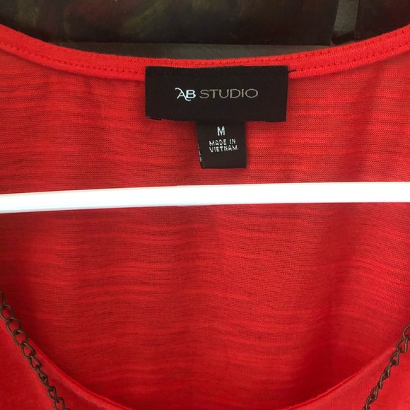 Tank - Picture 4 of 5